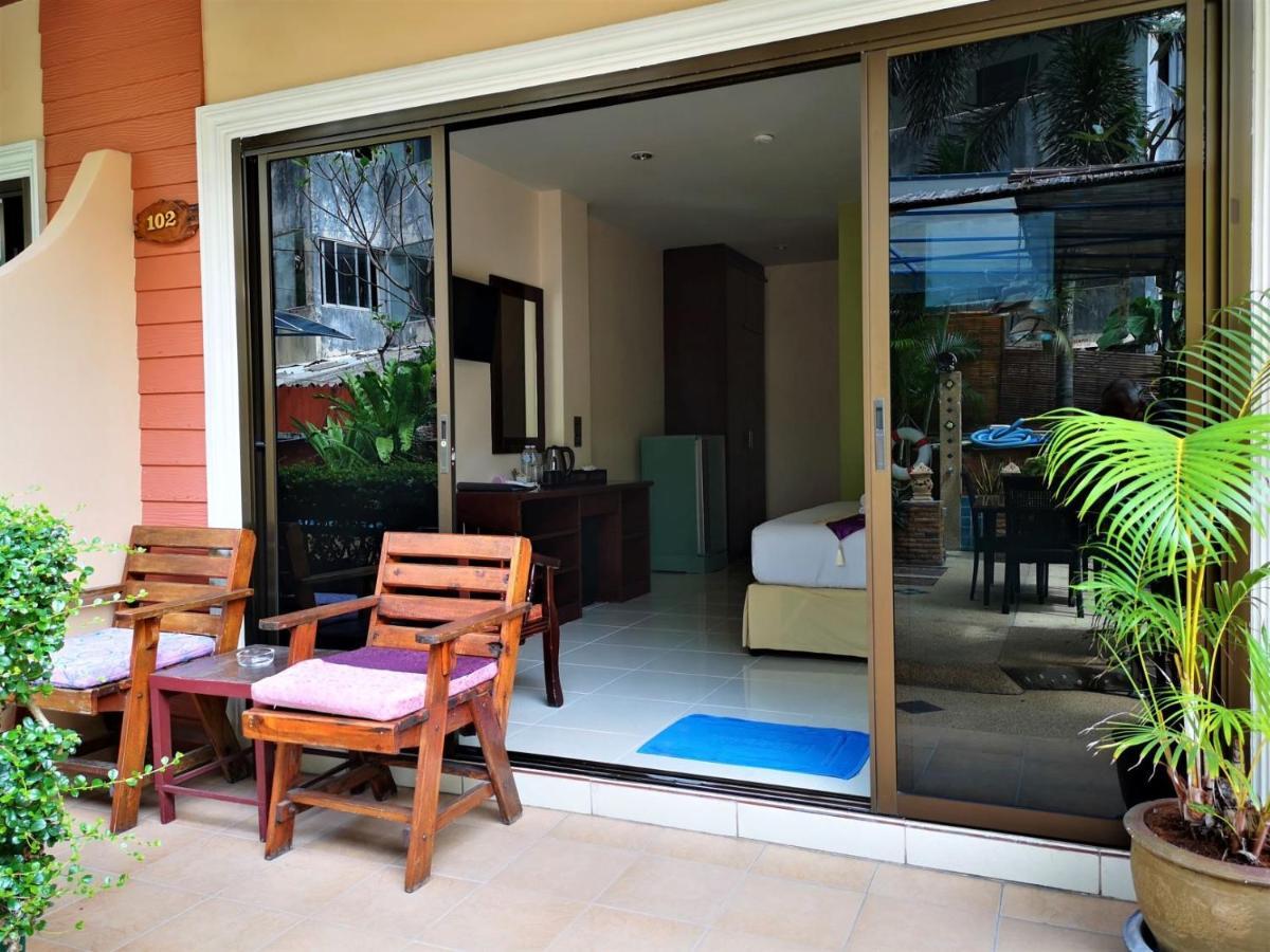 Seven Seas Hotel Patong Exterior foto